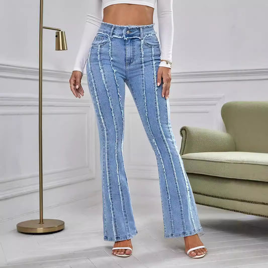 Nouveau jean légèrement évasé à bords ouatés pour femme